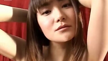 Milf Kaori Hojo plays with toys on her pussy