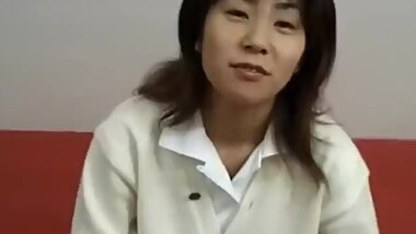 Ann Ogura shows off in nasty solo